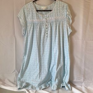 EILEEN WEST vintage night gown size 1X